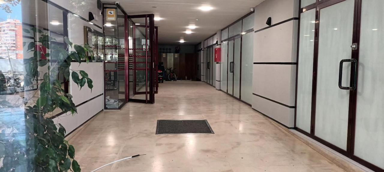 Apto Sm Montecarlo P19 Edif.Gemelos 15 Benidorm Playa Levante المظهر الخارجي الصورة